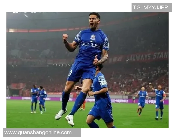 申花两大悍将合同年末一起到期，战术价值不行替代，最好赶忙续约